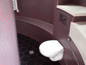 Устройство туалета и раковины в доме-сфере — пример монтажа сантехники.